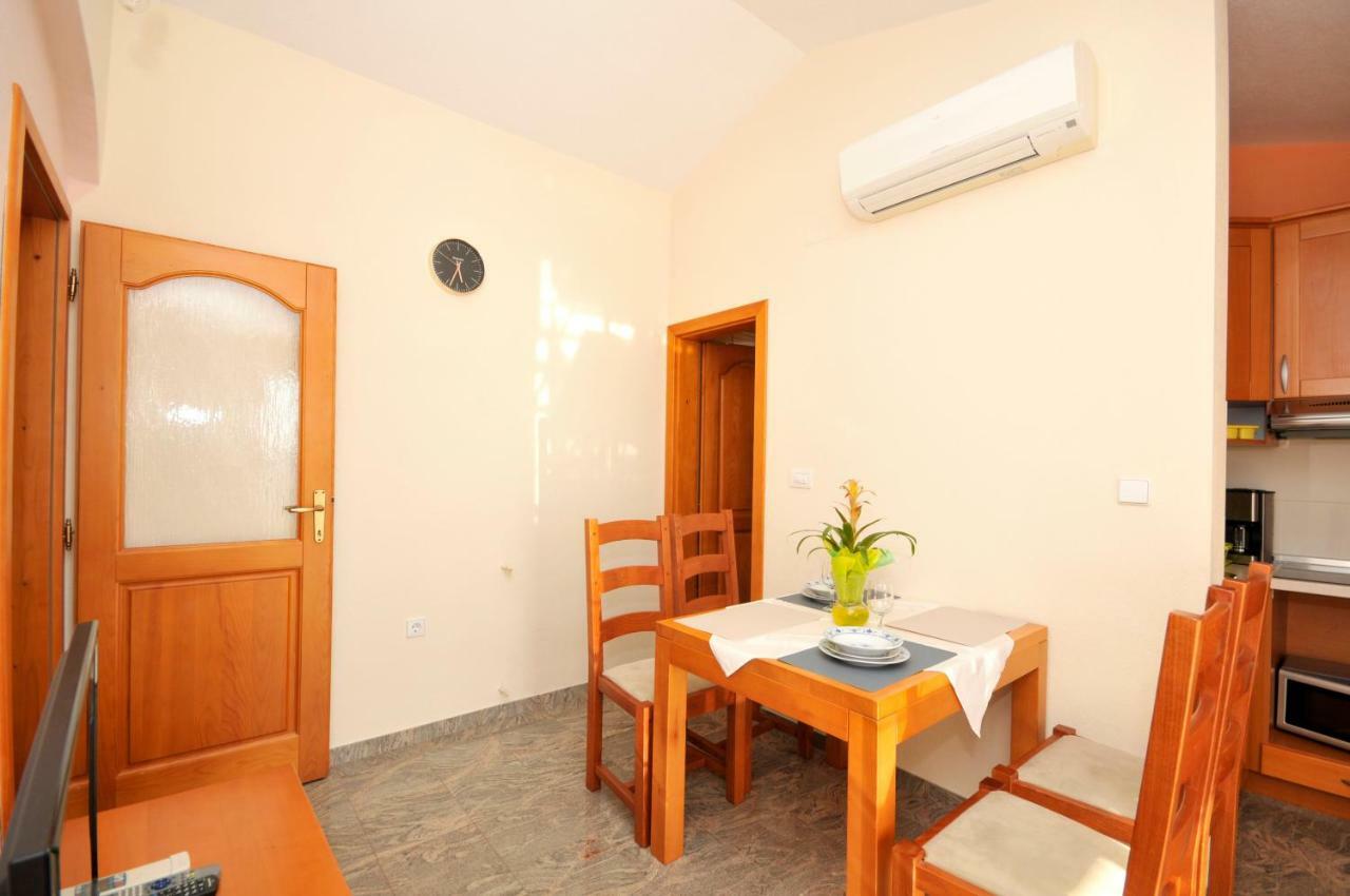 Apartman Beric Trogir Exterior photo